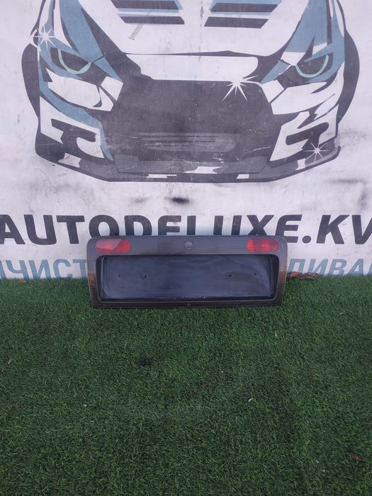 Планка кришки багажника молдінг Audi A6C5