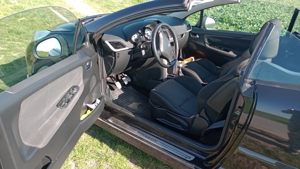 Peugeot 207 CC..