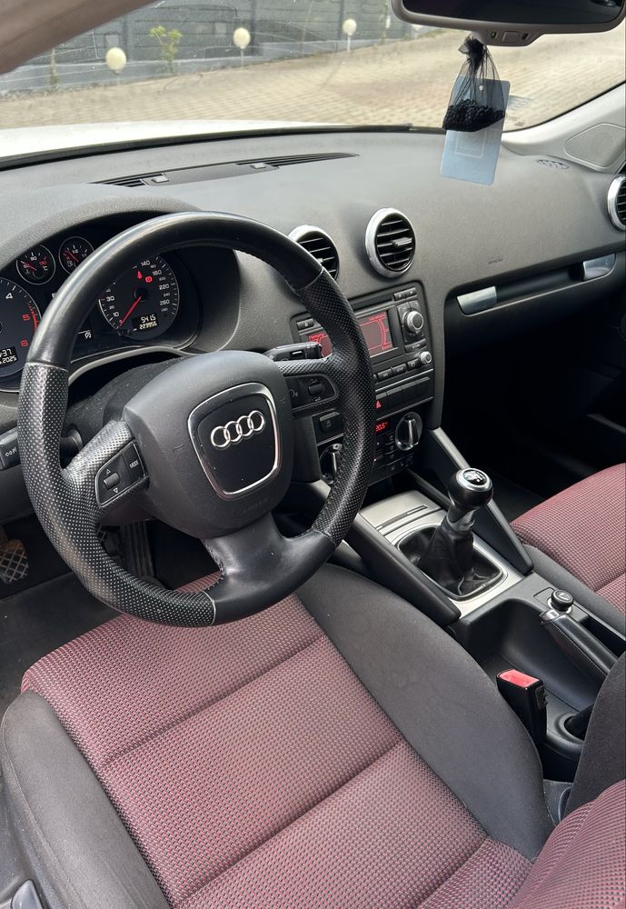 Audi A3 8P 2012r 2.0 diesel hatchback 3 drzwiowy biały manual