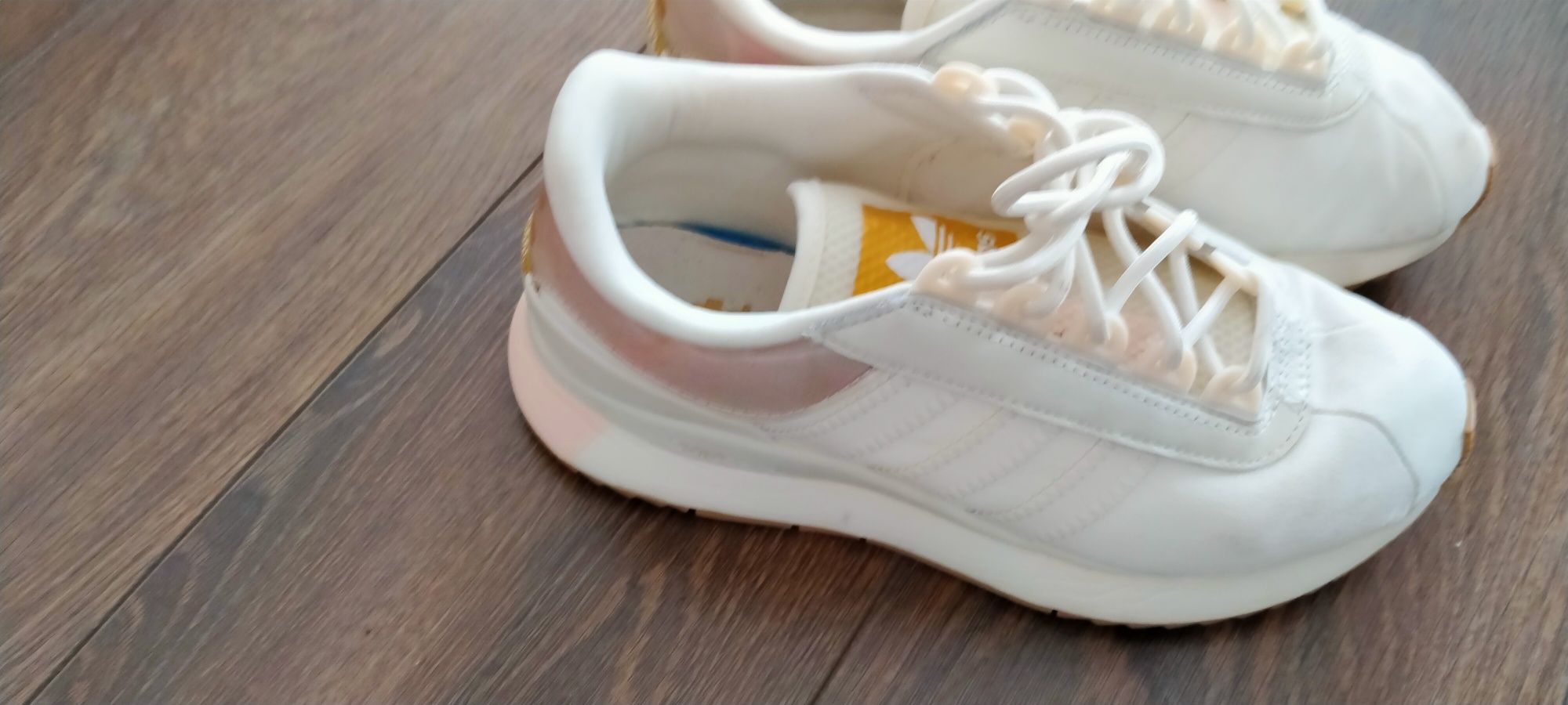 Buty Adidas Nowość 2021 roz 36