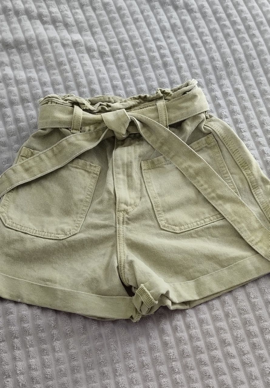 Vendo calções Zara 5€