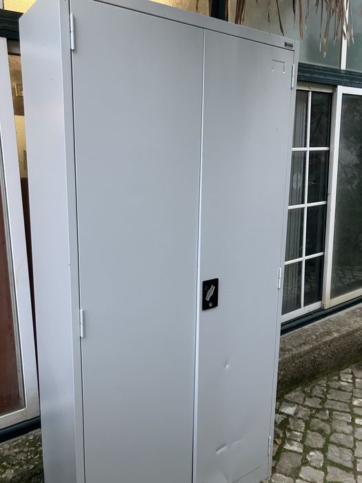 Armários industriaís