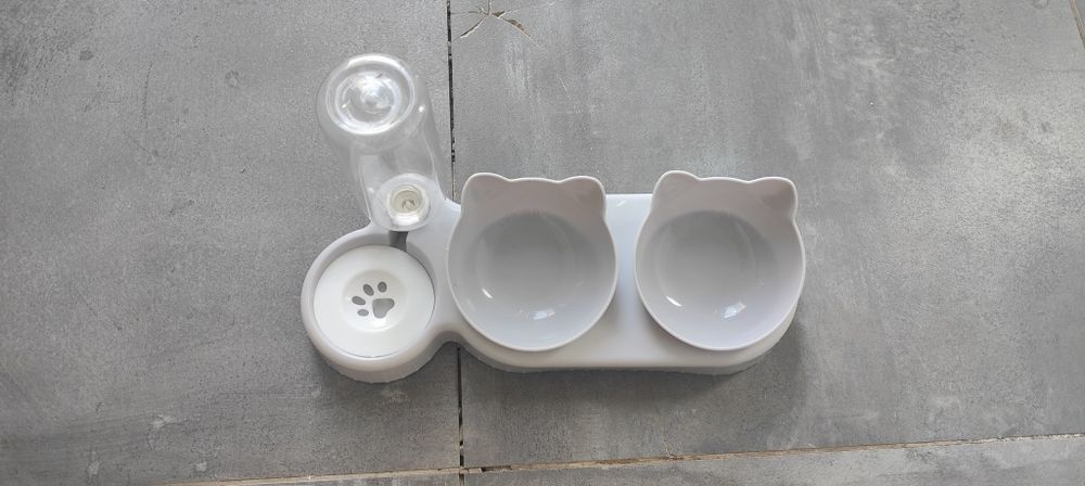 Comedouro gato cinza