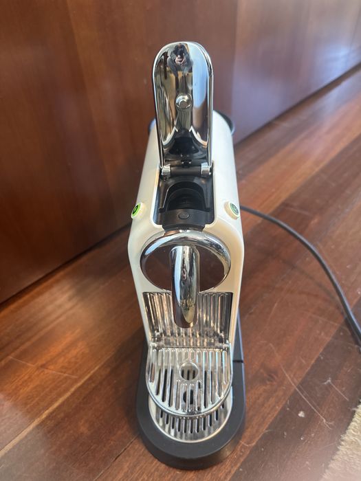 Máquina café Nespresso