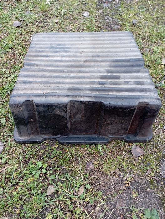 Кришка на акумулятори для МАЗ бу