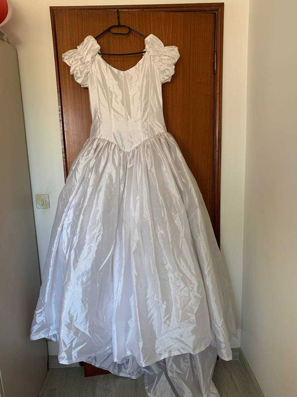Liquidação vestidos de noiva