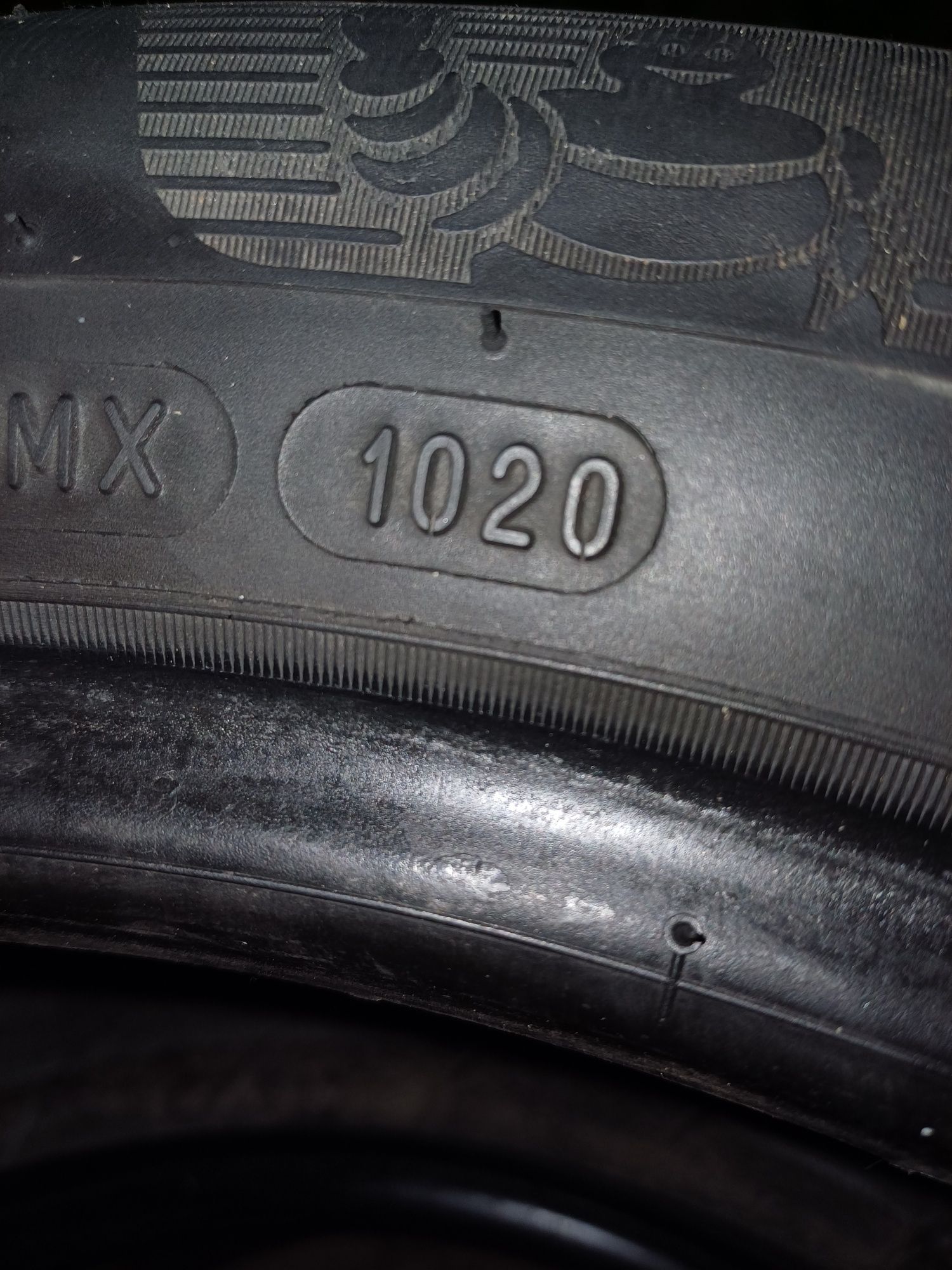 Dwie opony Michelin Primacy 4 17