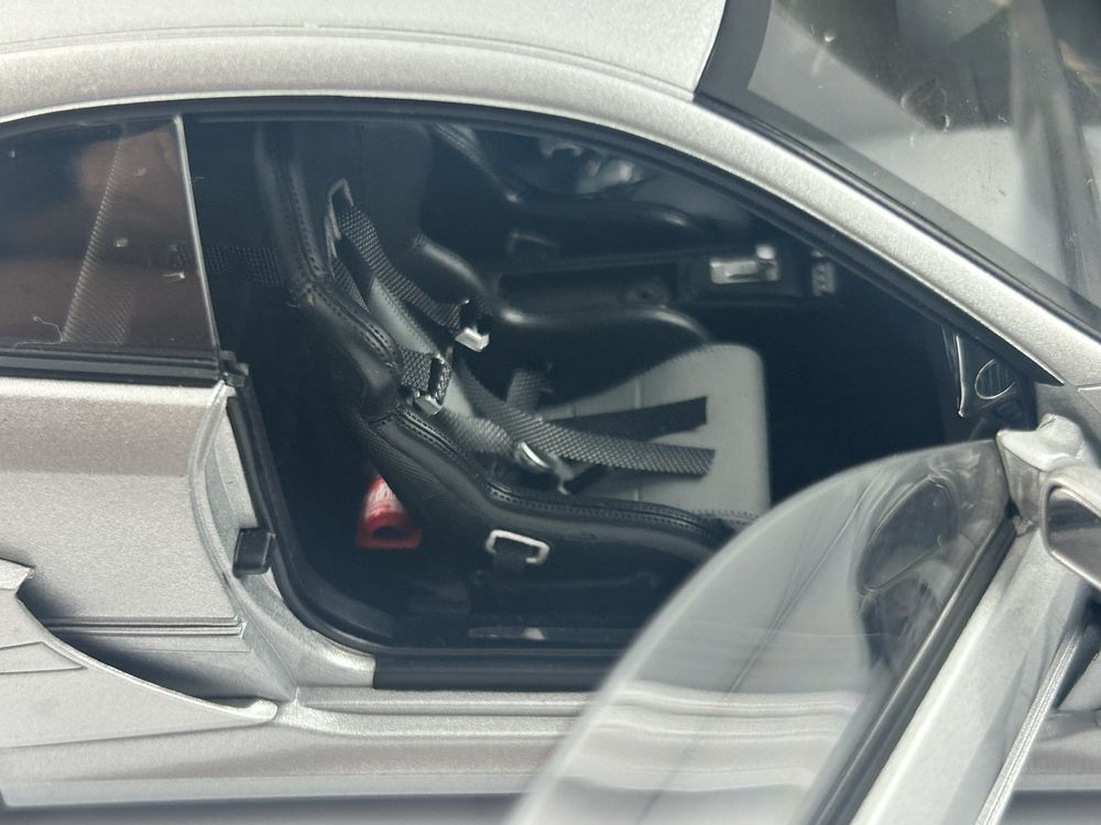 Kyosho Unikat Mercedes CLK DTM AMG 1/18