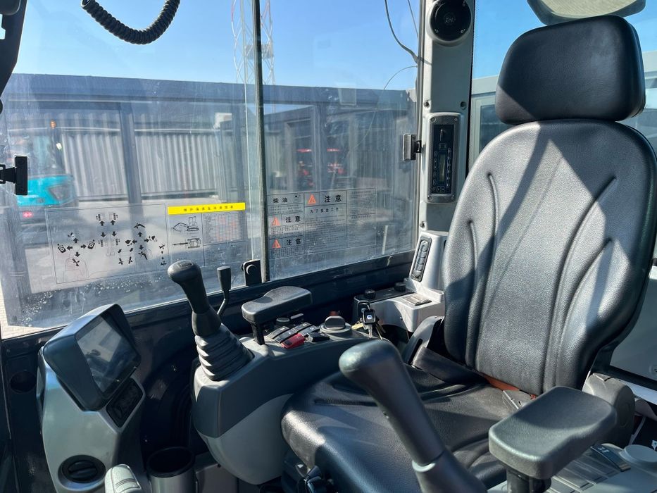 Minikoparka Sunward SWE 35UF, Nowy, 3800kg,