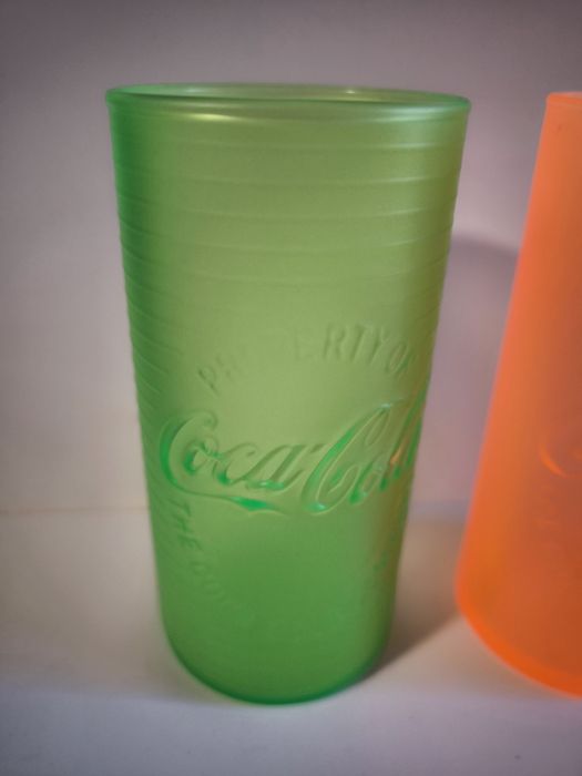 2 copo da coca cola