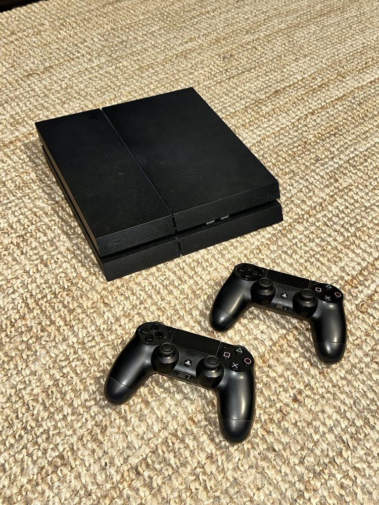 PlayStation 4 / 500gb