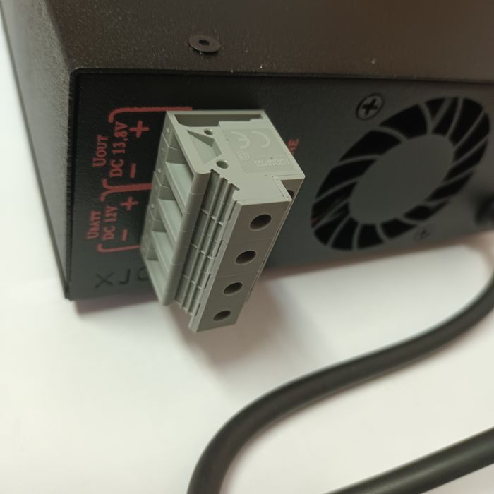 Блок питания для р/станций IPS 13,8V/20А -ВМ с ЗУ для  акумулятора 12В