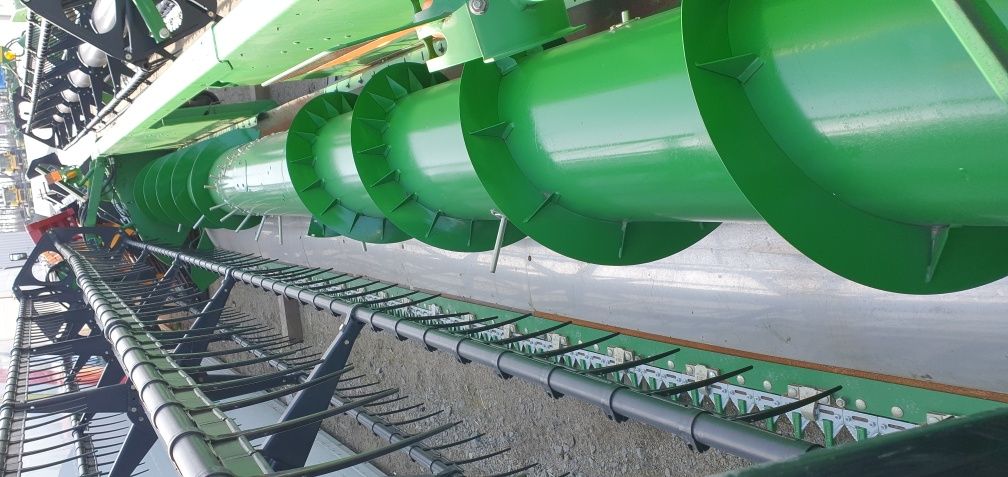жатка John Deere 925F Lexion