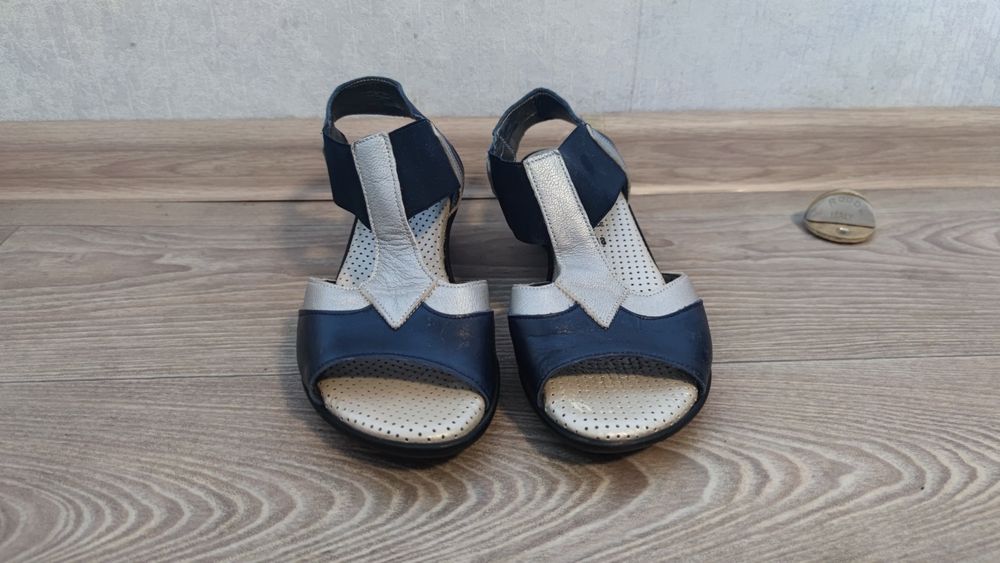 Сандалі м'які ортопедичні. Розмір 38.