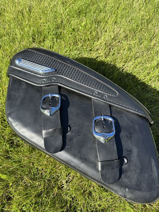 Продам шкіряний кофр на мотоцикл Harley Devidson