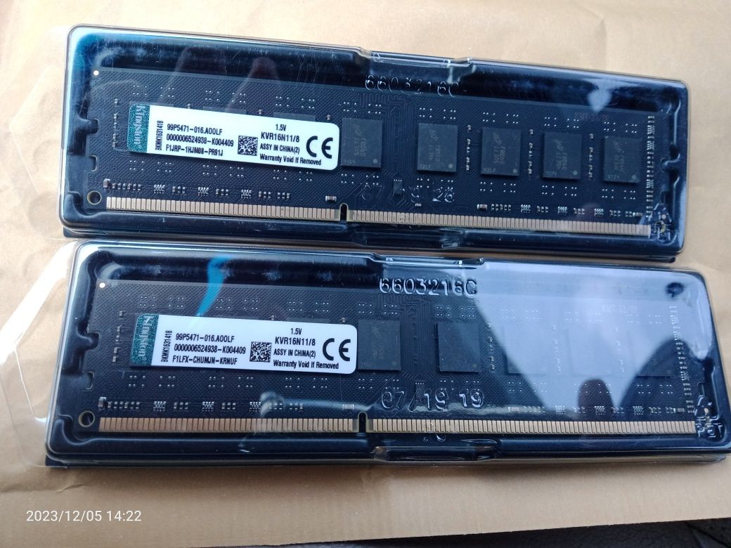 Память DDR3 8GB Kingston