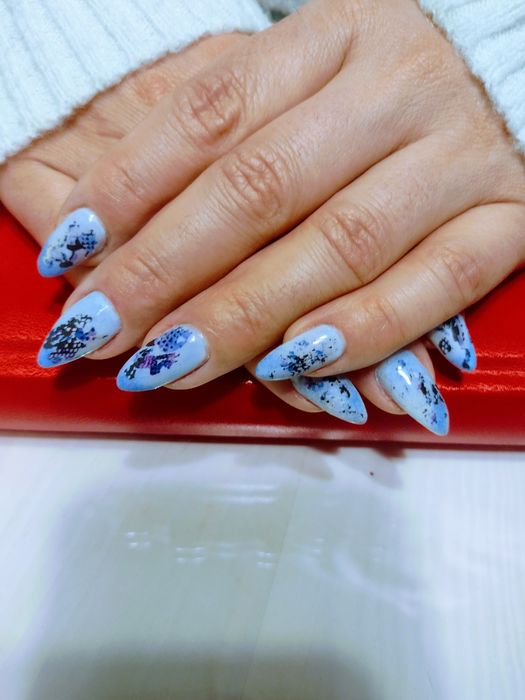 Stylizacja paznokci - mobilnie