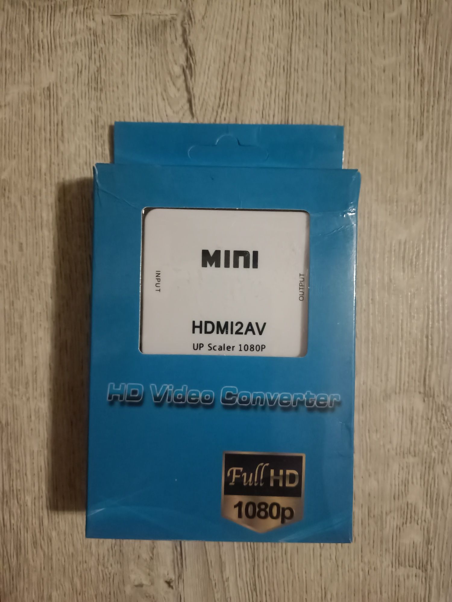 Adapter konwerter sygnału AV - 3 x RCA (Cinch) do HDMI 1080P