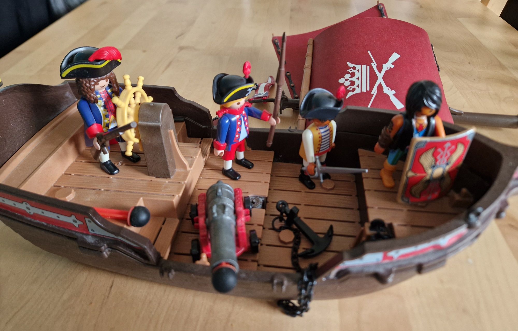 Statek piracki Playmobil