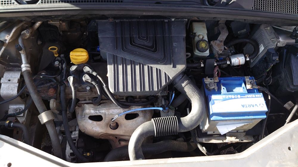 Dacia Lodgy 2012 • 7 місць • ГБО 4 покоління