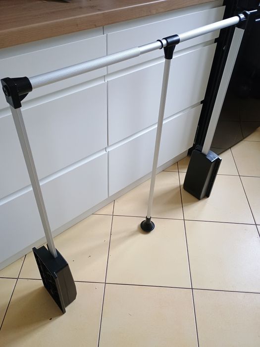 PANTOGRAF STRONG drążek do szafy - CZARNY 92-124cm