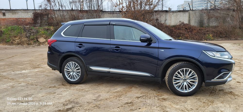 Mitsubishi outlander GT S-AWC 2016р.