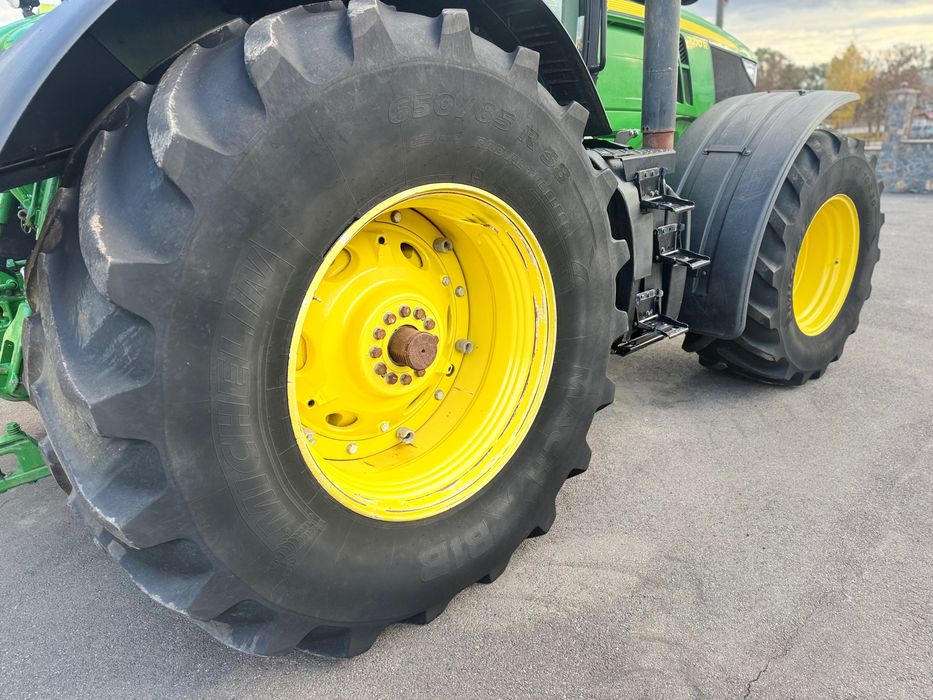 Продам трактор John Deere 7270R