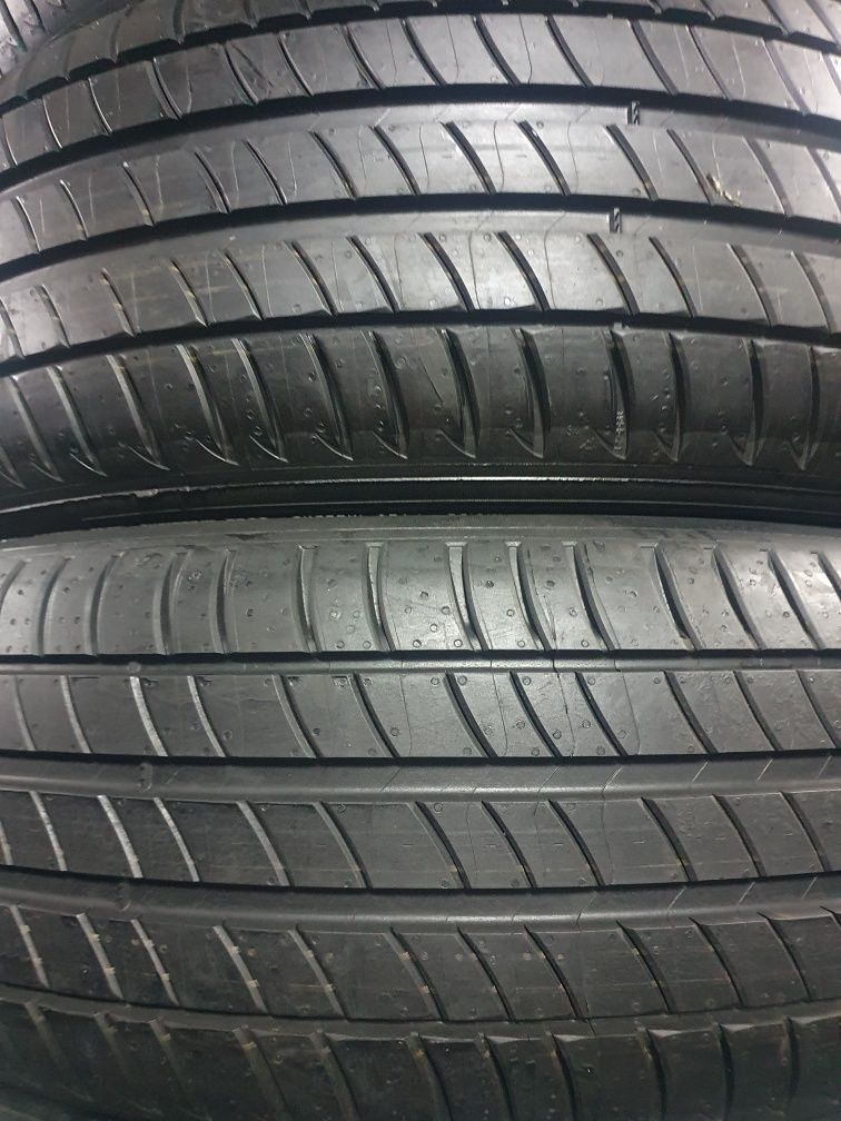 Pneus  205/55/19