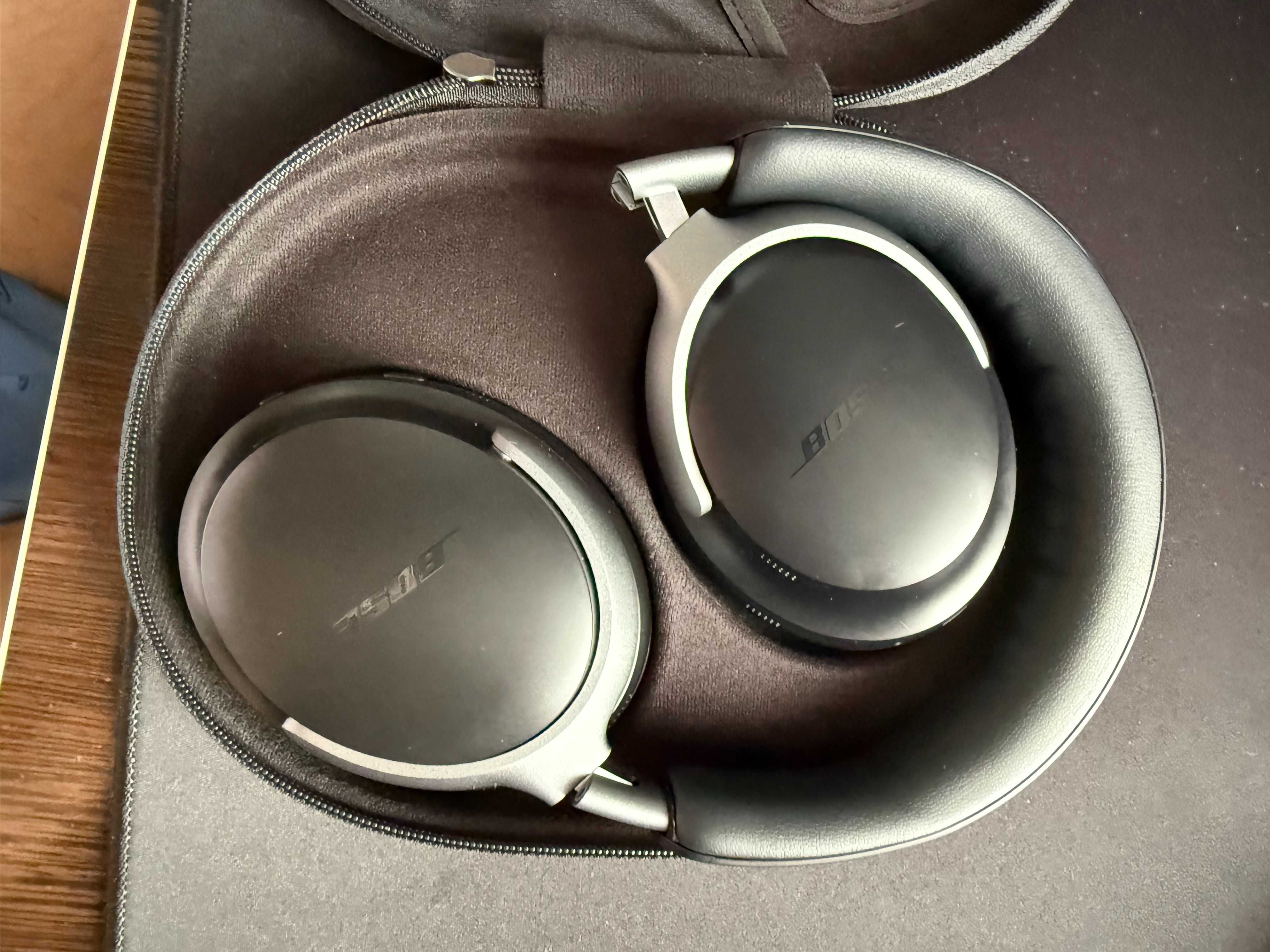 Навушники Bose QuietComfort Ultra Noise Cancelling QC