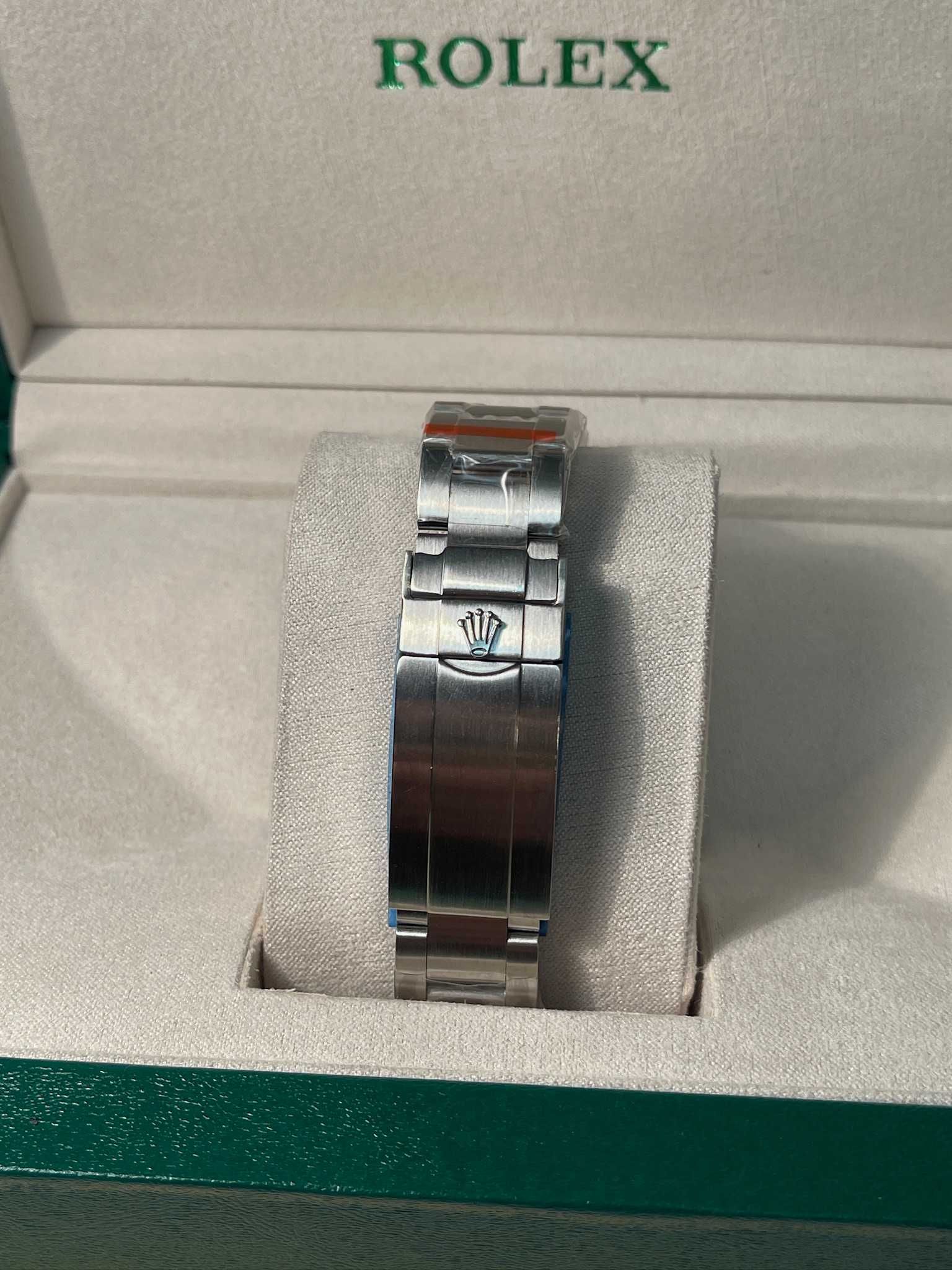 Годинник Rolex Submariner Date від Clean Factory