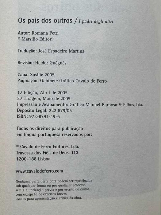Livro Os Pais dos Outros - Romana Petri