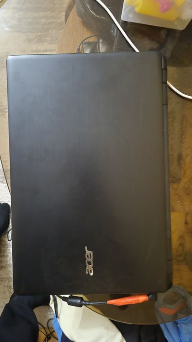 Acer aspire E5-511-C2E9 [2 ram/320 hdd/4* 1.83Ghz]