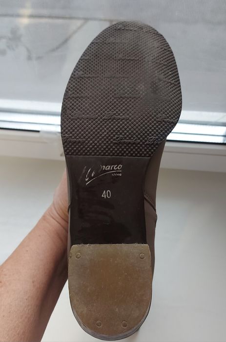 Сапоги женские, натуральная кожа кожа 40-41  размер