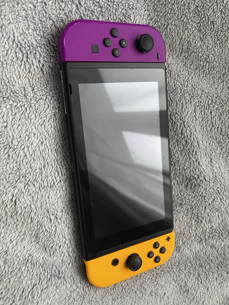 Nintendo Switch Neon Purple-Orange