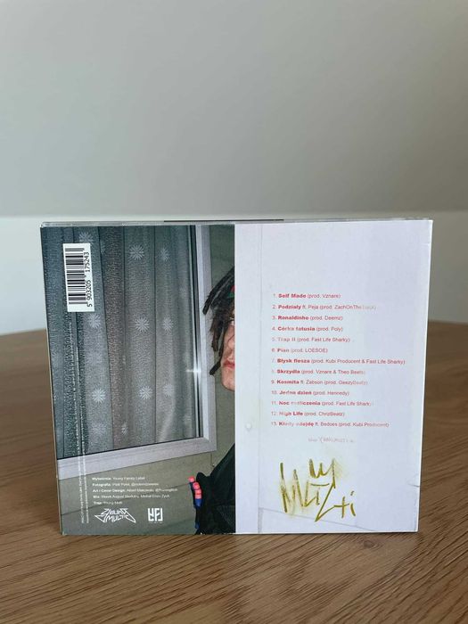 Young Multi - TRAPSTAR - Preorder 2018 z AUTOGRAFEM