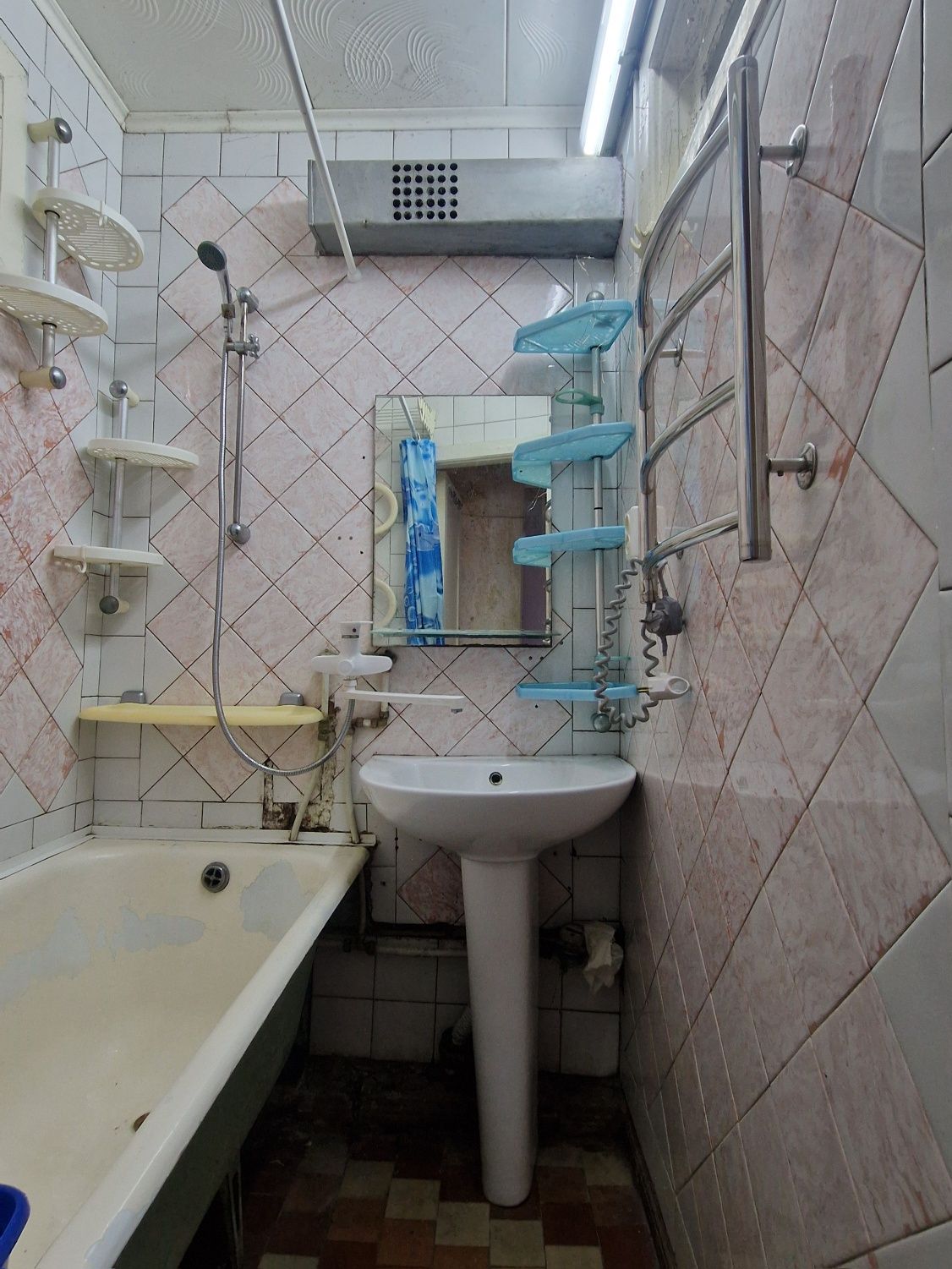 Купите 3к квартиру в доме с бомбоубежищем, р-н Рабочей