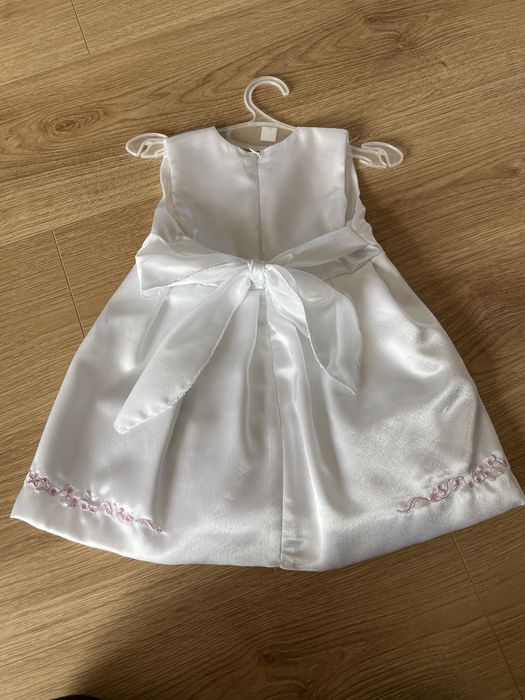 Sukienka z bolerkiem na chrzest/ślub