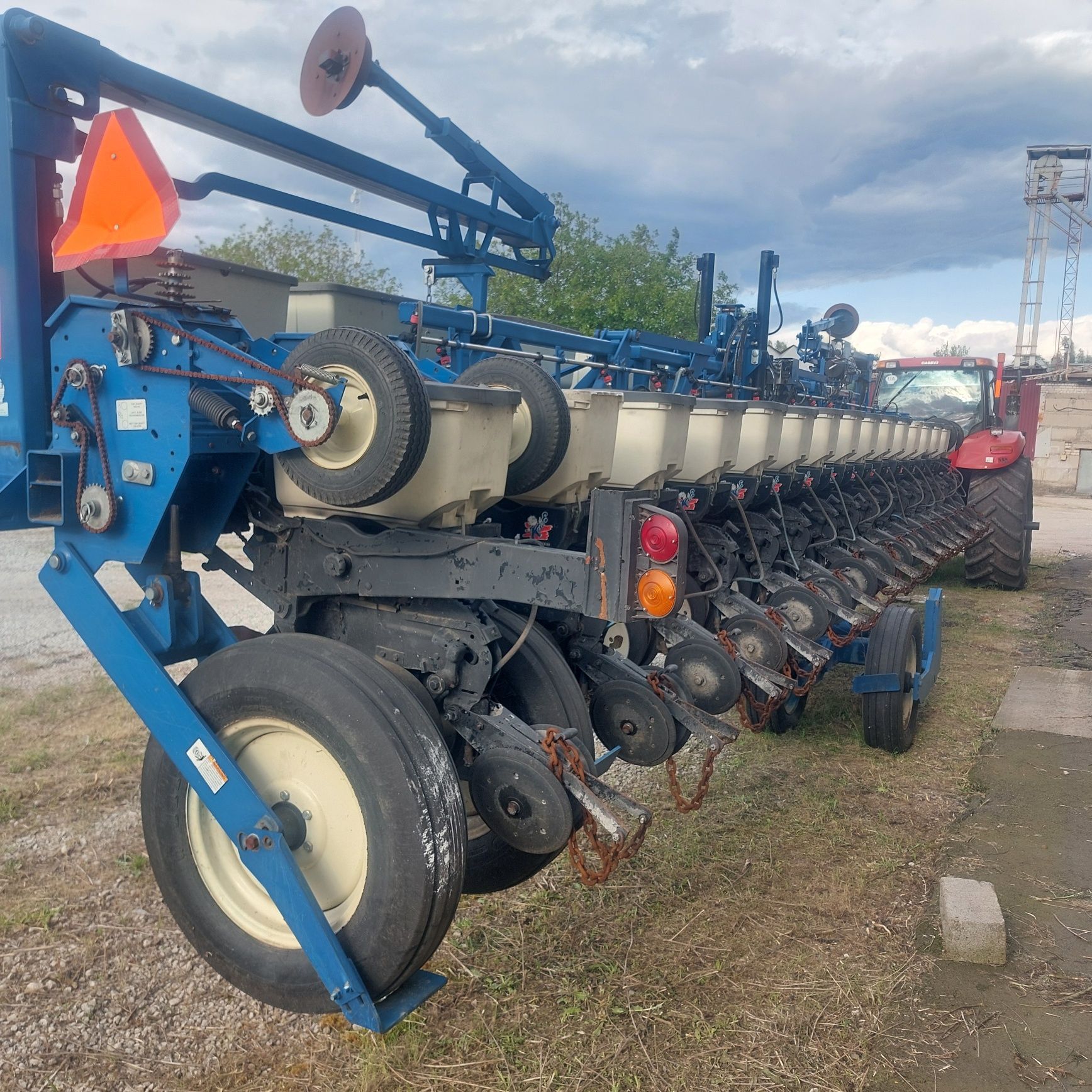 Сівалка сеялка Kinze 3600 2013р з рідкими  та сухими добривами