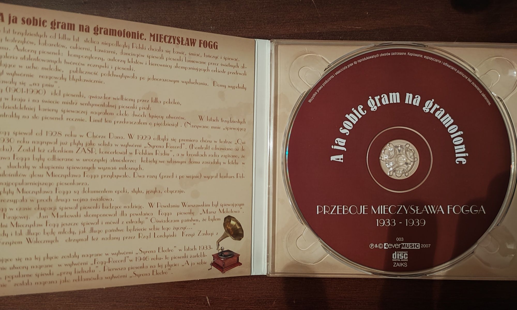 Mieczysław Fogg. A ja sobie gram na gramofonie. Płyta CD.