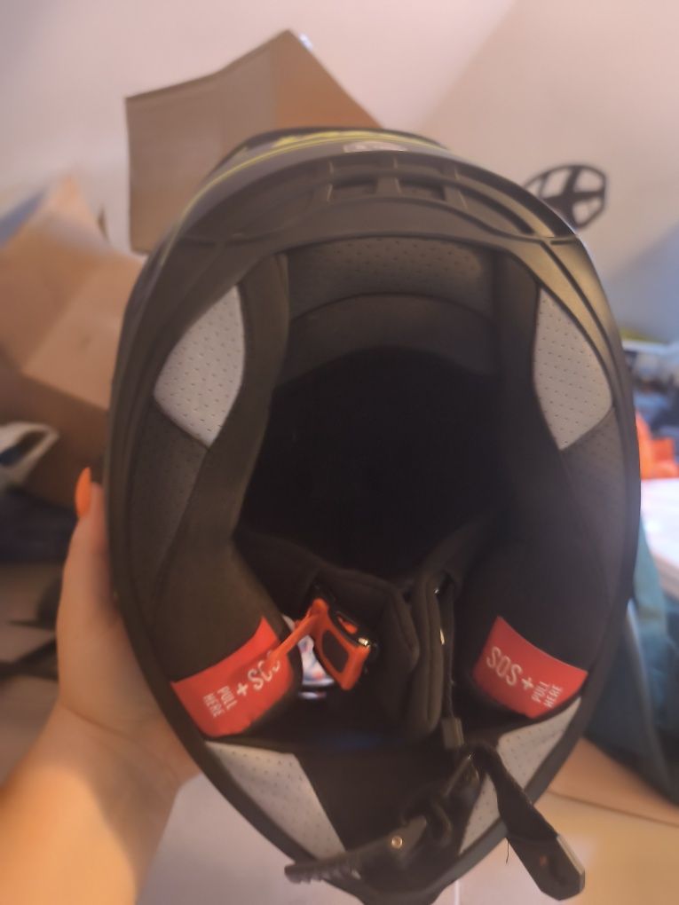 Kask LAZER  motocyklowy NOWY  Rozmiar S