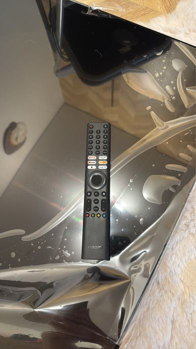 Xiaomi TV A Pro 50 2026 новый, полностью комплект + пленки