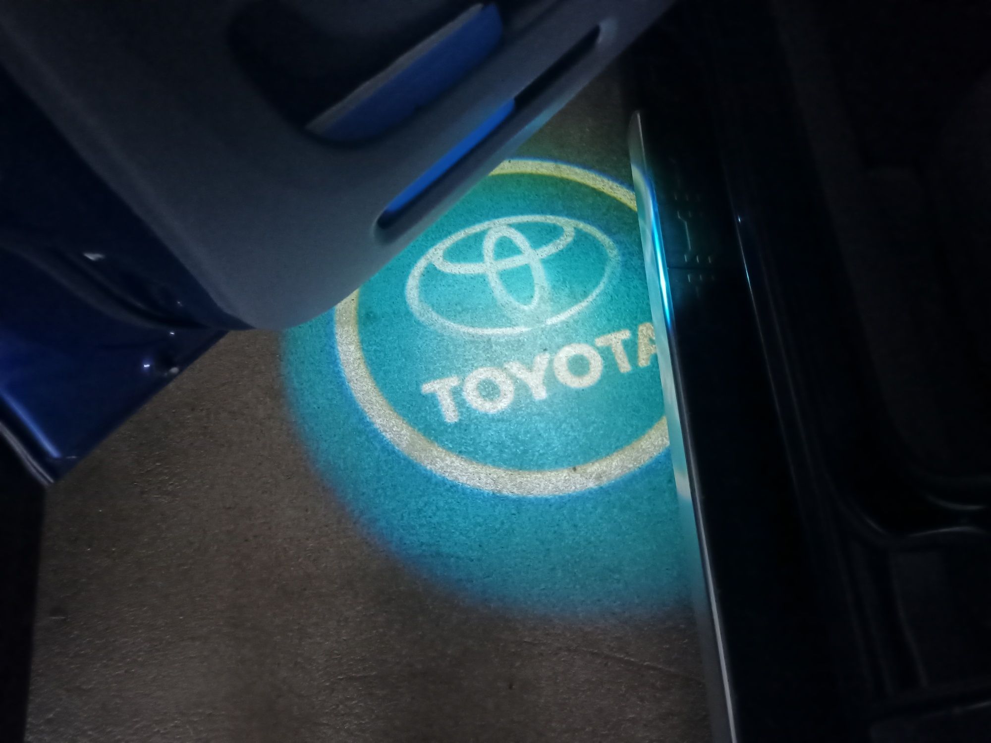 Toyota rav4 em excelente estado de conservação