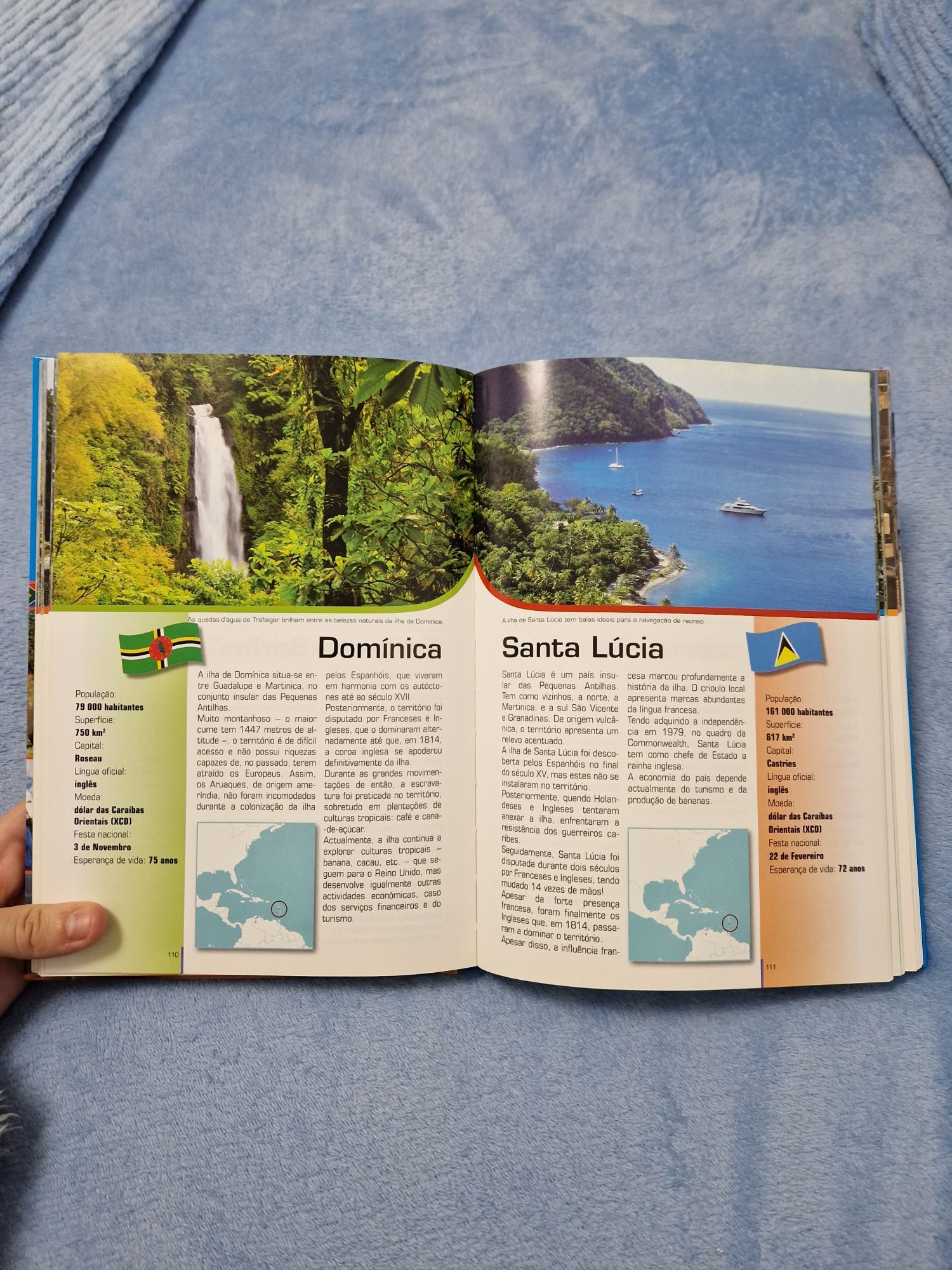 Livro "Descobre Todos os Países do Mundo"