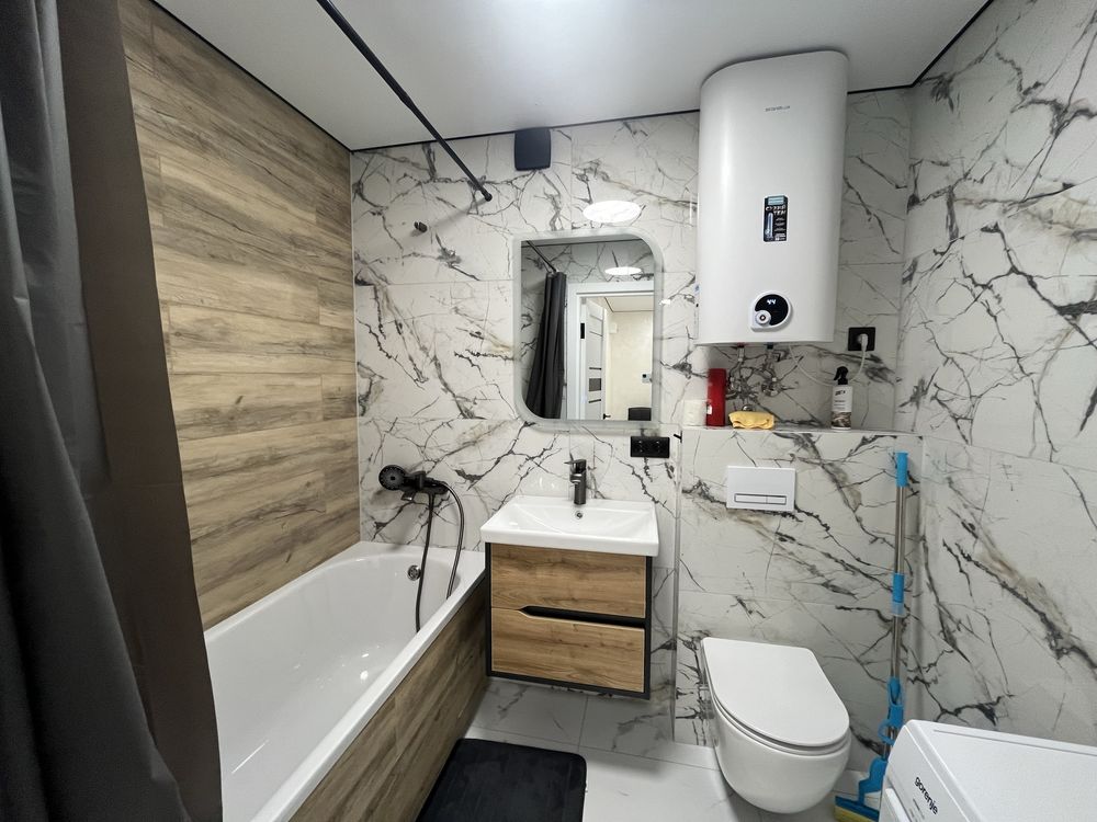 Продаж 1 кімнатної квартири, Костянтина Василенка 14B