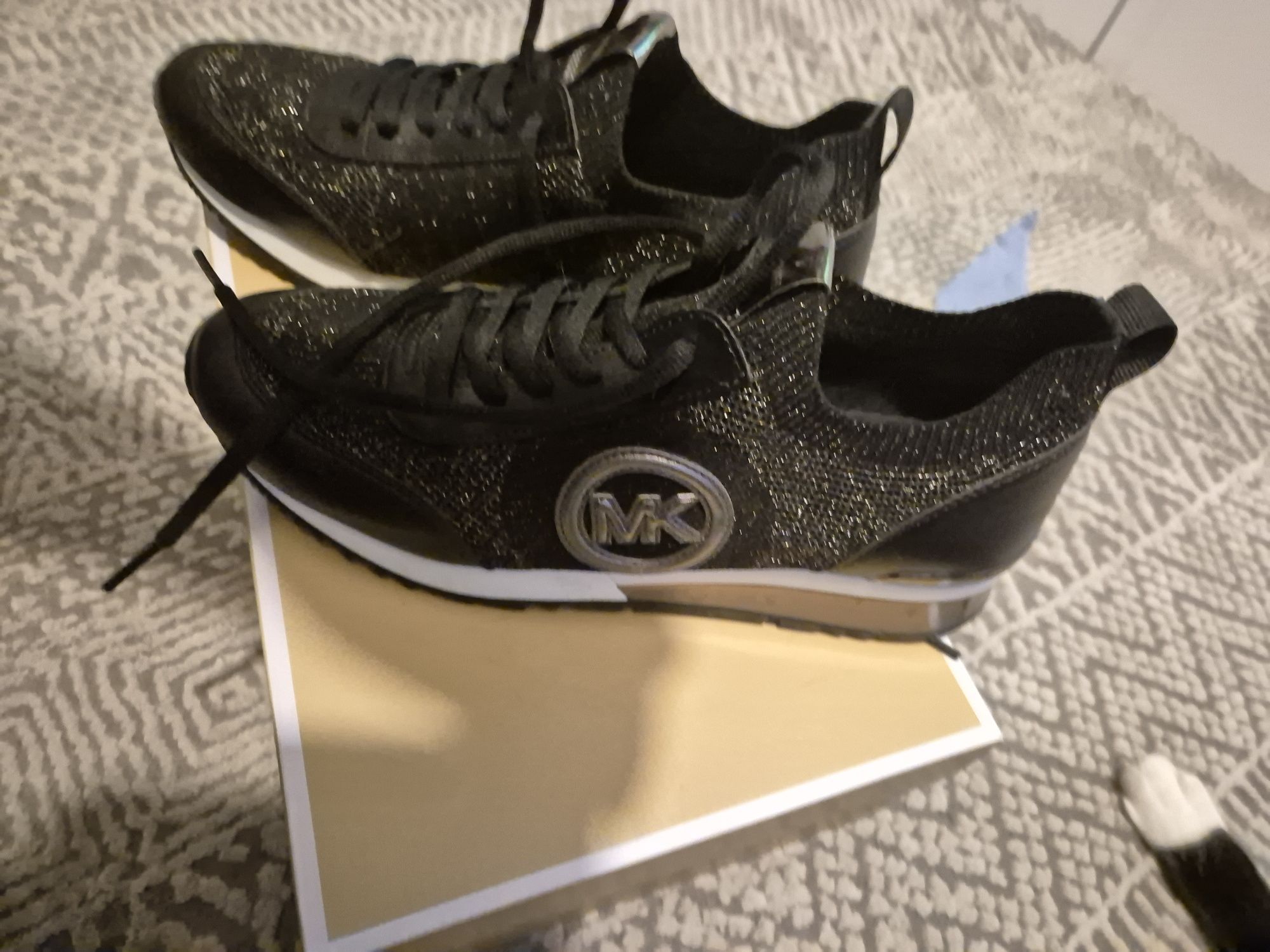 Damskie sneakersy Michael Kors roz 41
