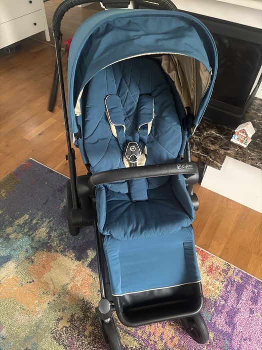 Cybex Priam - stelaż matt black i spacerówka 3.0