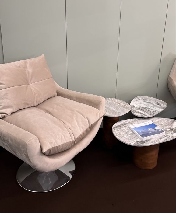 cadeirão giratória