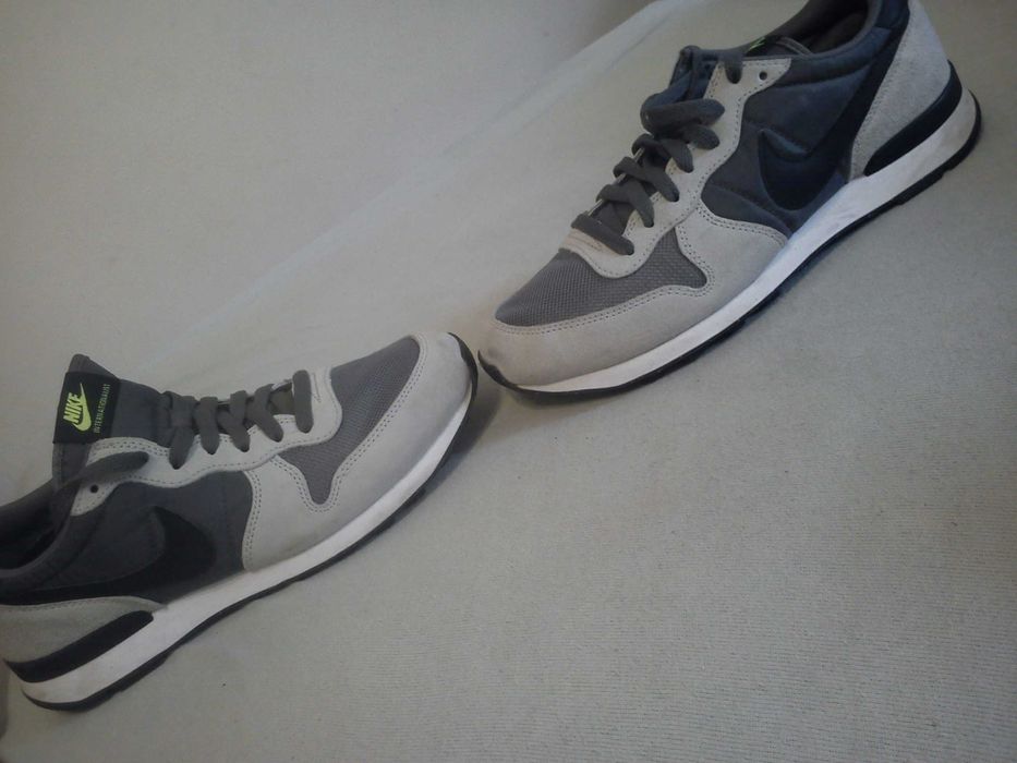 nike 42,5/42/27 internationalist jak nowe skóra natural 1 wyjscie