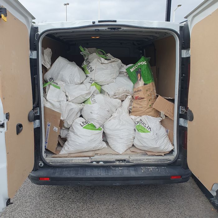 SETÚBAL e LISBOA CARRINHAS p/todo o tipo de serviços e recolha de lixo