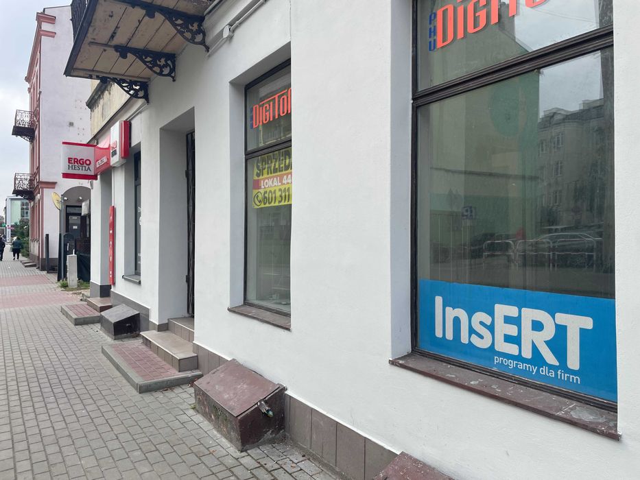 Sprzedam lokal usługowy w ścisłym centrum Kutna